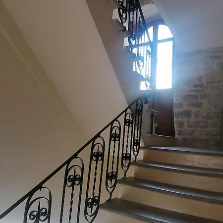 Hus Stanza Tripla In *